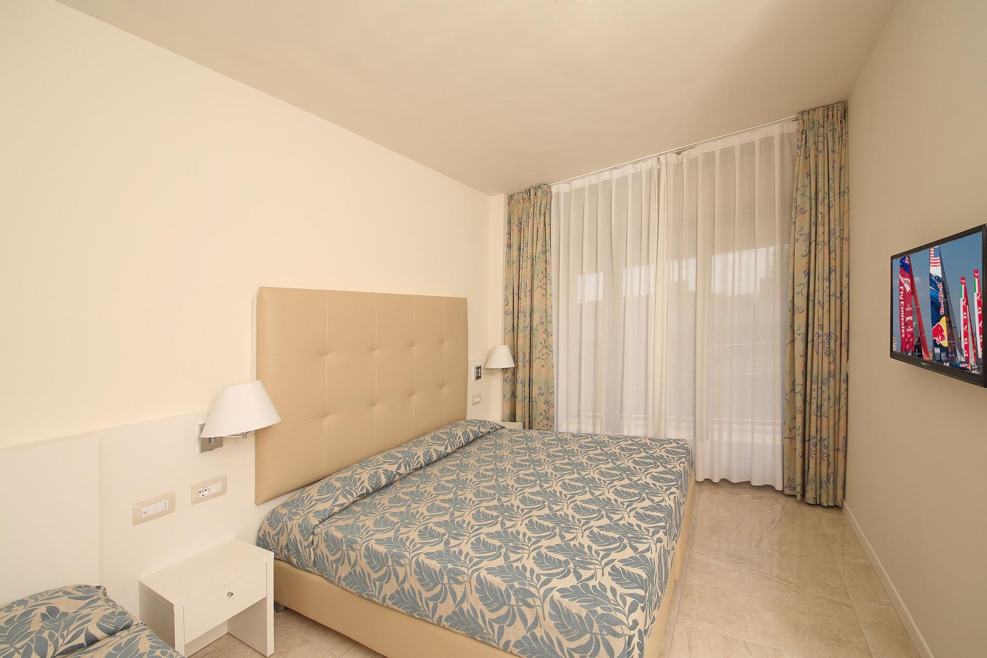 Hotel Residence Holiday Sirmione Dış mekan fotoğraf