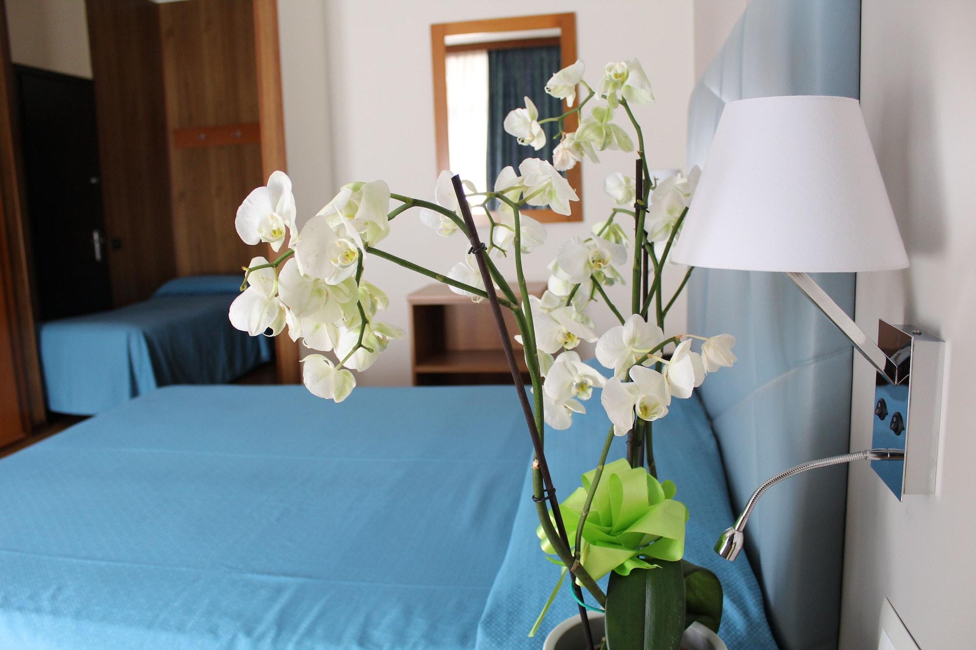Hotel Residence Holiday Sirmione Dış mekan fotoğraf