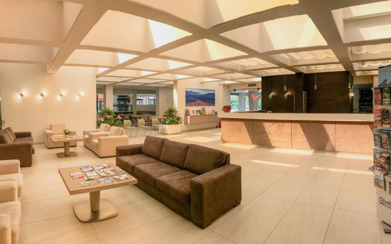 Hotel Residence Holiday Sirmione Dış mekan fotoğraf