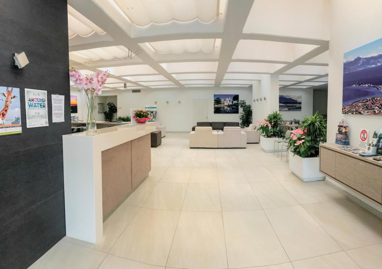 Hotel Residence Holiday Sirmione Dış mekan fotoğraf